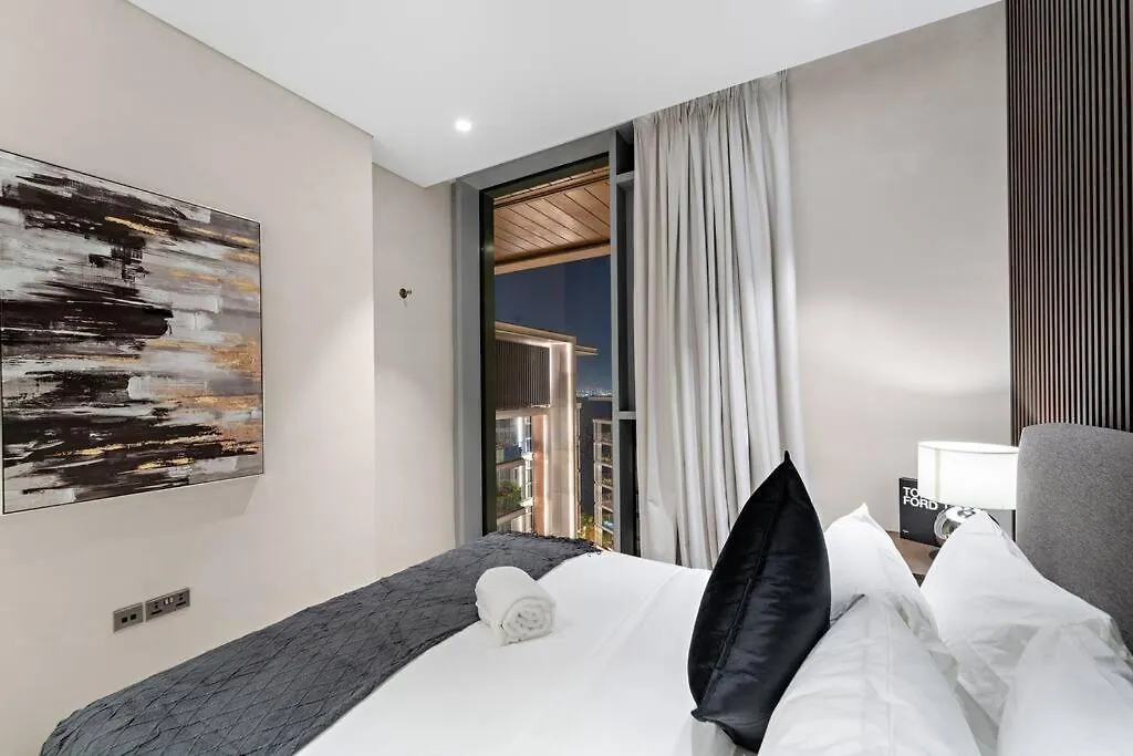 First Class 5Br Stunning Eye Of Dubai Views United Arab Emirates